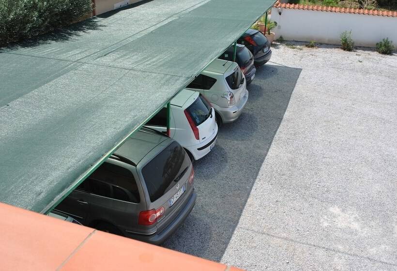 בית מלון כפרי Damanse