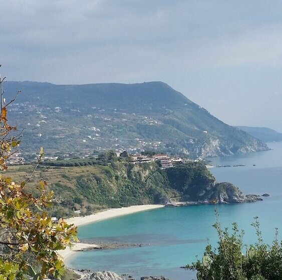 בית מלון כפרי Damanse