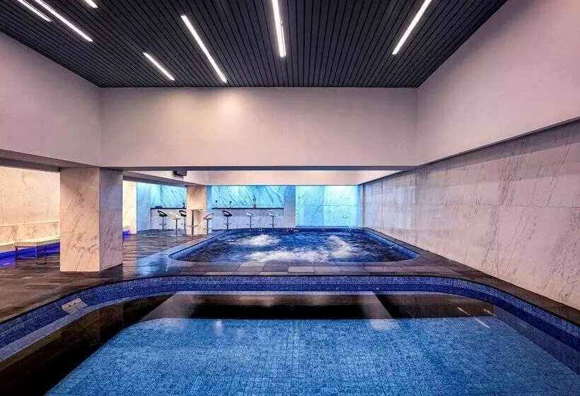 Hotel Grand Mercure Jakarta Harmoni