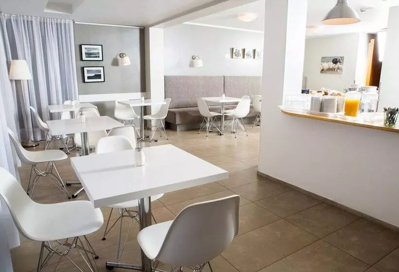 هتل Guesthouse Sunna