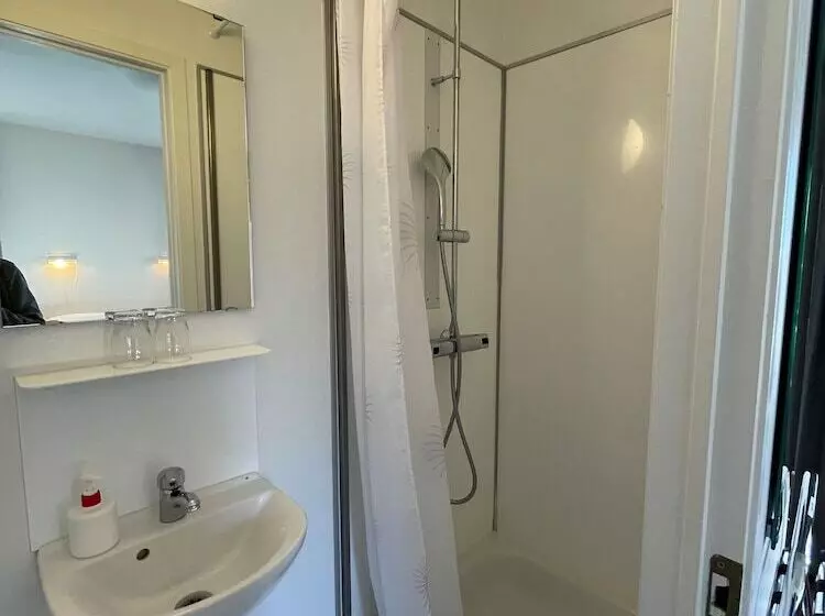 هتل Guesthouse Sunna