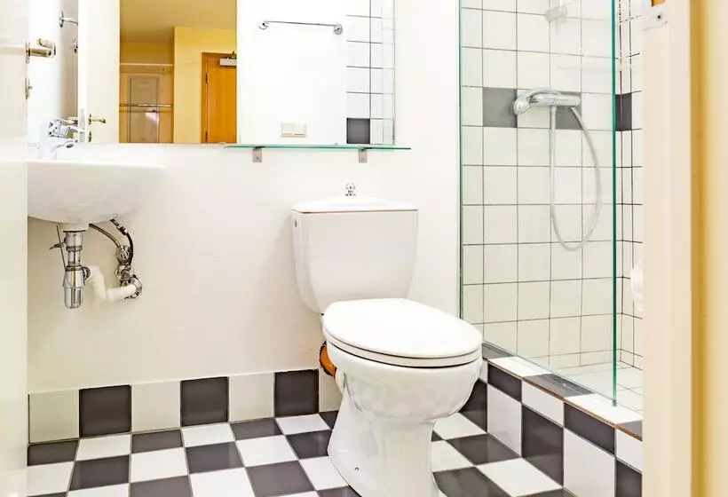 هتل Guesthouse Sunna