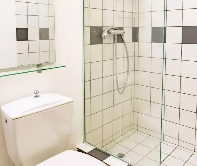 هتل Guesthouse Sunna