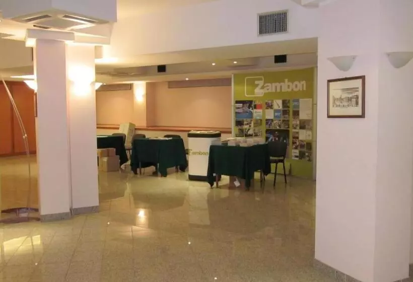 هتل Il Duca D'este