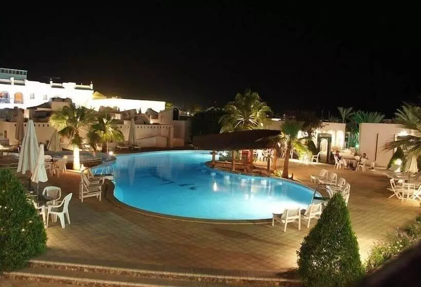 Отель Kanabesh Village