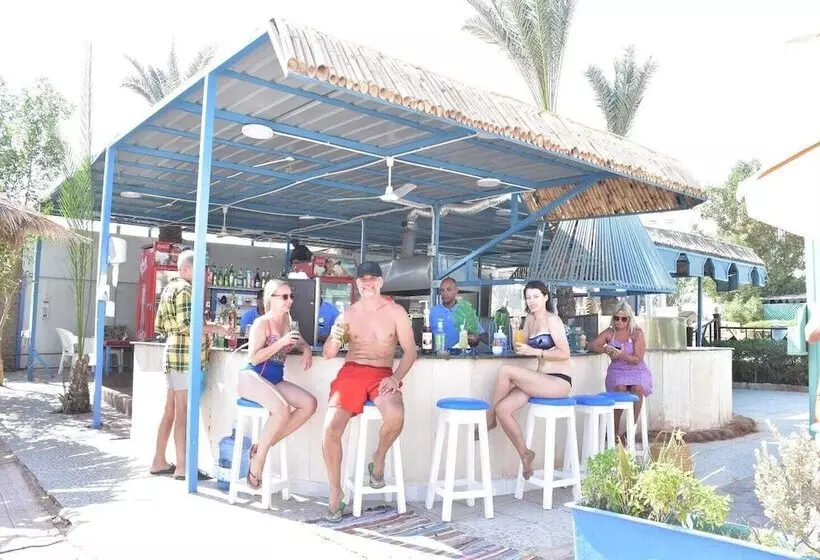 Отель Kanabesh Village