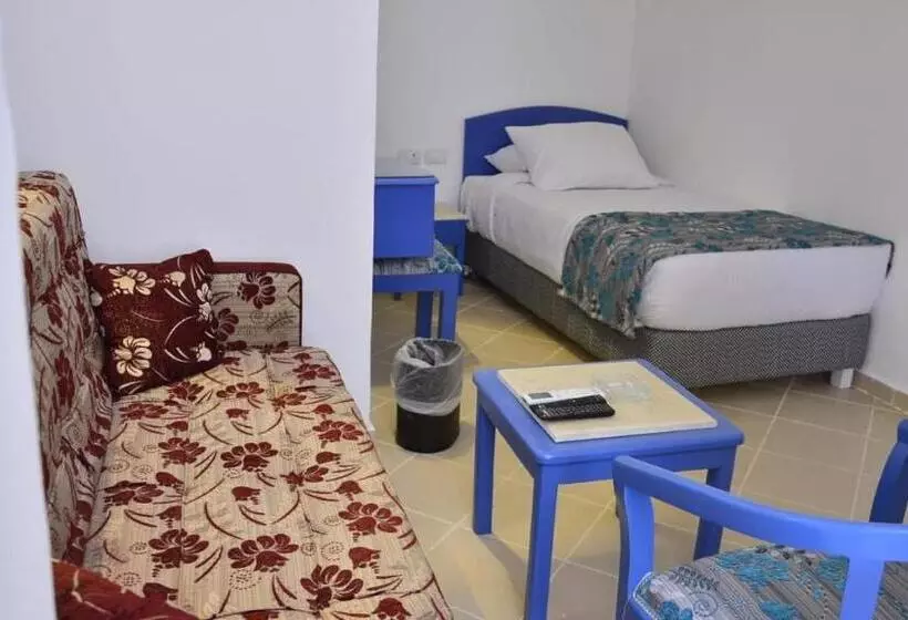 Отель Kanabesh Village