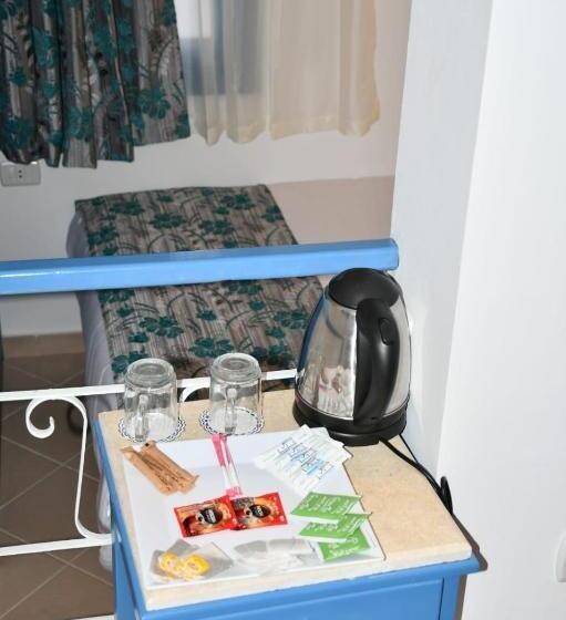 ホテル Kanabesh Village