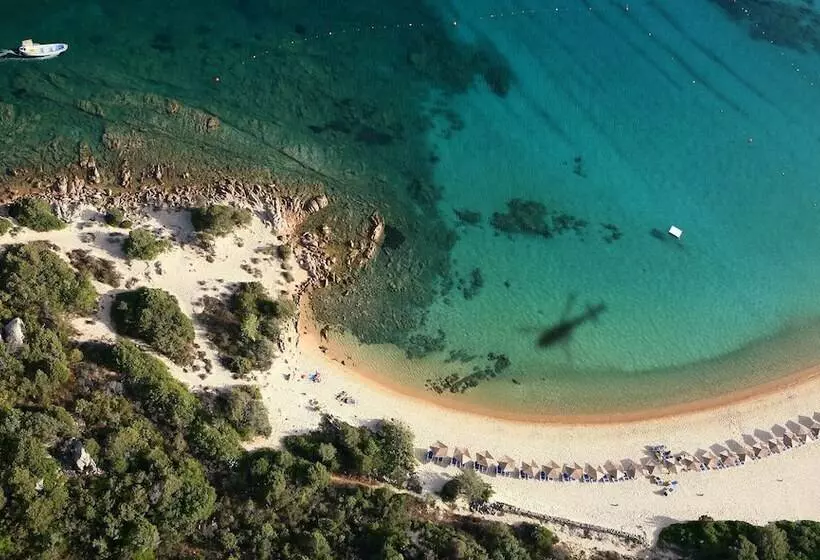 בית מלון כפרי Li Finistreddi