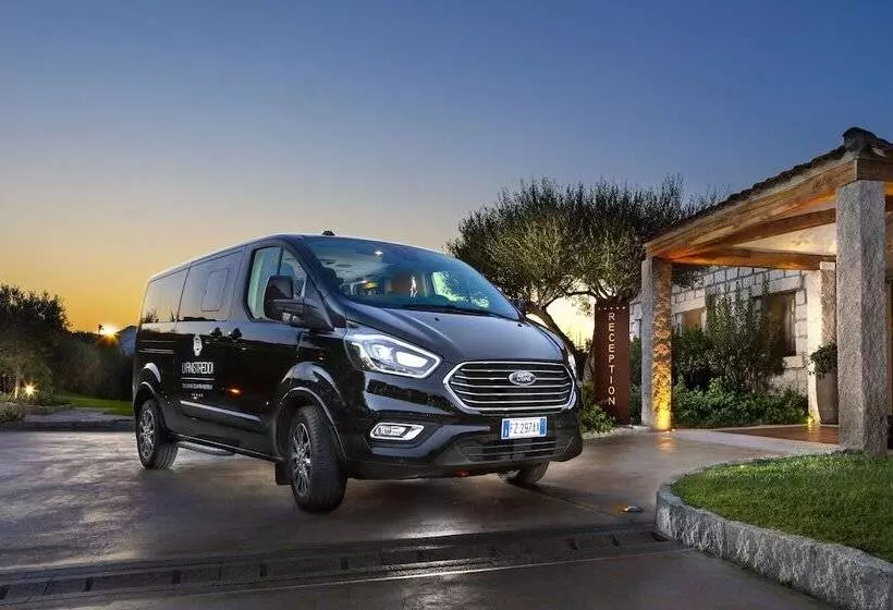 בית מלון כפרי Li Finistreddi