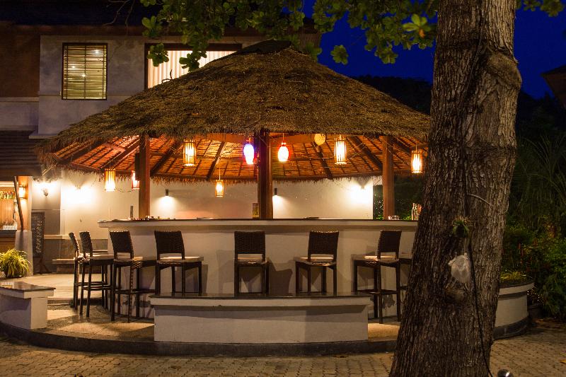 ホテル Maehaad Bay Resort   Sha Plus