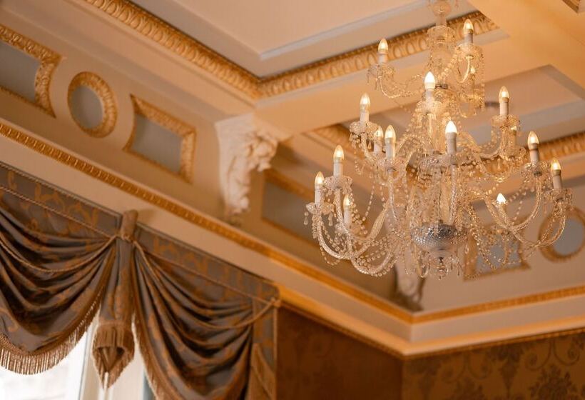 酒店 Manor House Country