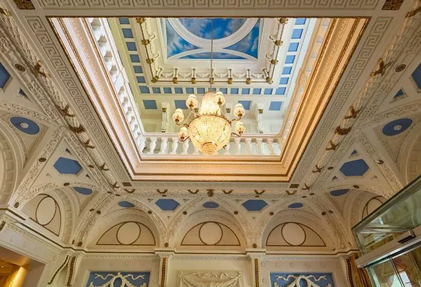 ホテル Manor House Country