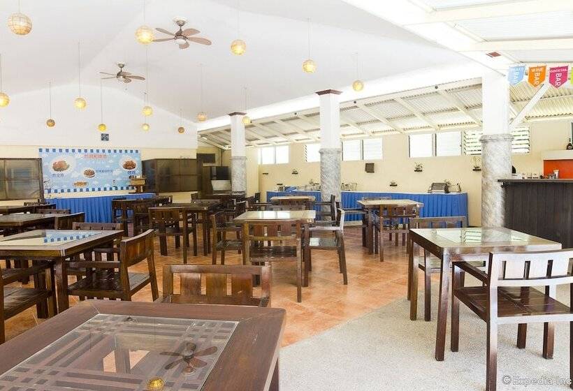 Szálloda Real Maris Resort &