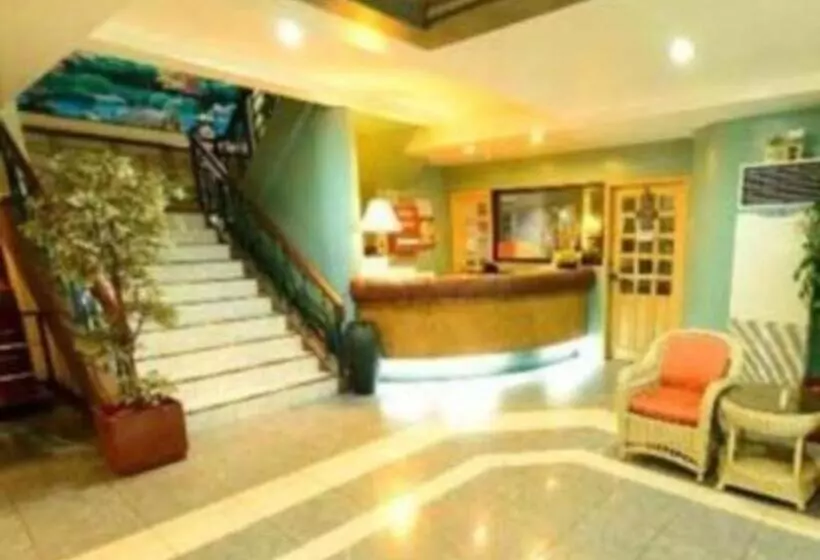هتل Richmond Plaza