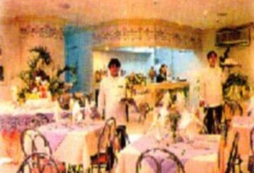 Hotel Richmond Plaza