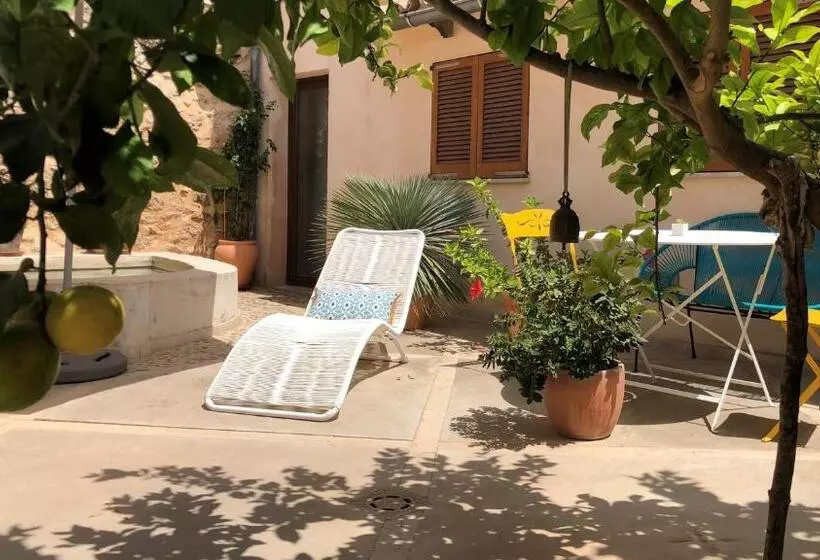 فندق ريفى Vista De La Vila   Turismo De Interior