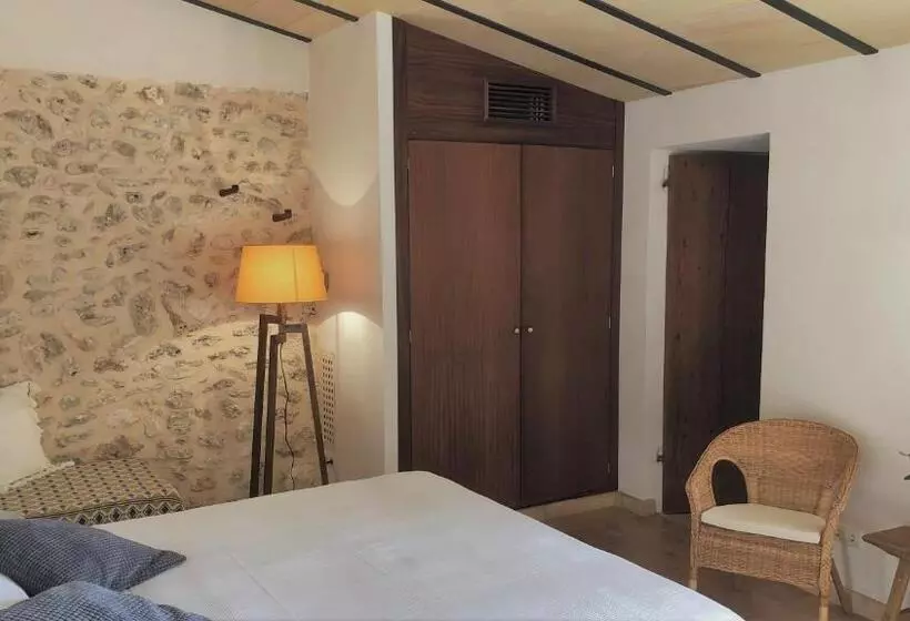 فندق ريفى Vista De La Vila   Turismo De Interior