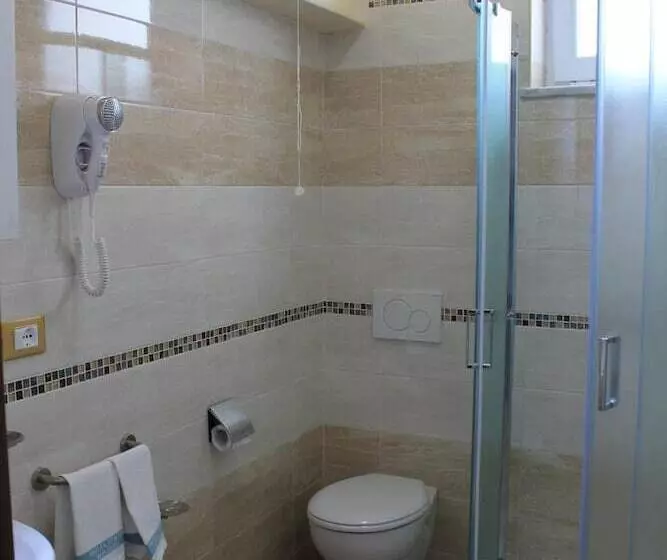 Отель Terme Rosaleo