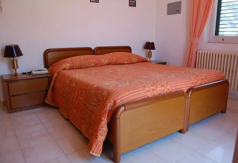 Отель Terme Rosaleo