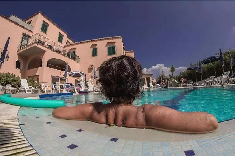 Отель Terme Rosaleo