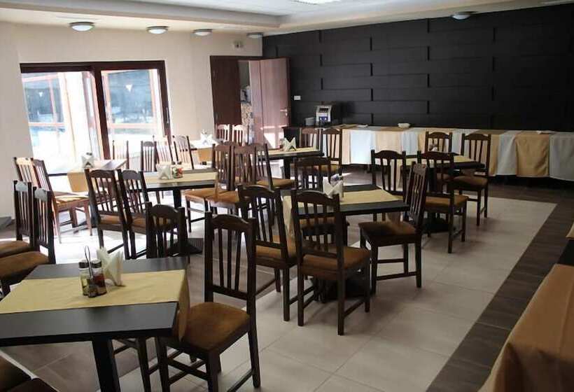 בית מלון כפרי White House