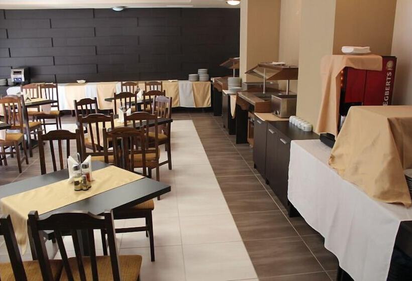 בית מלון כפרי White House