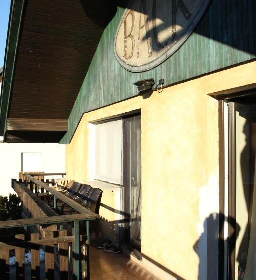 Albergue Back Budget Accomodation