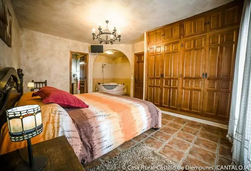 Retkeilymaja Casa Rural Castillo Diempures