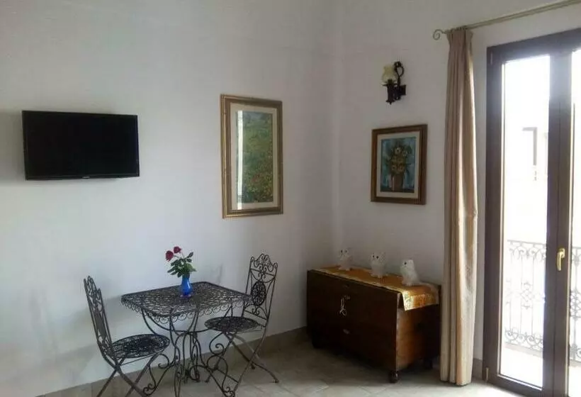 Aamiaismajoitus (B&B) Pozzo Della Corte   Un Raffinato Nido D Amore Salentino
