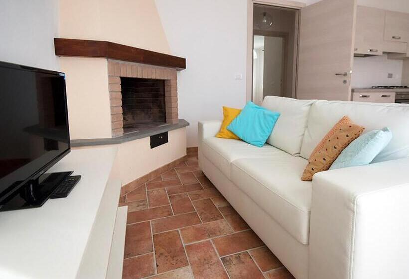 هتل Agriturismo Olivomare