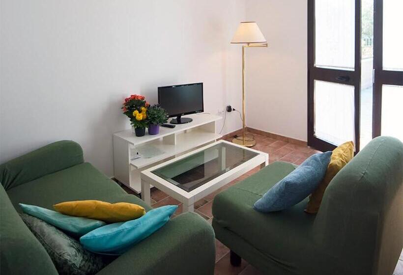 هتل Agriturismo Olivomare