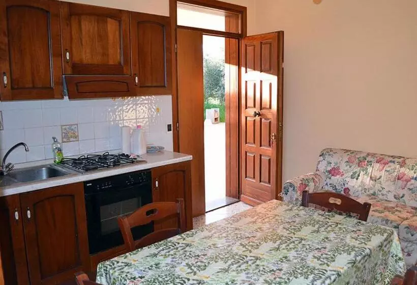 Hotelli Agriturismo Olivomare