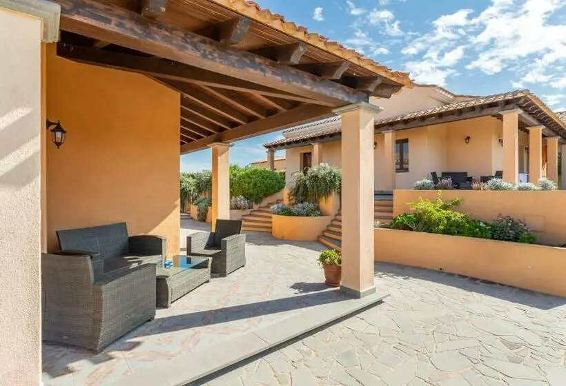هتل Agriturismo S Incant E Sinis