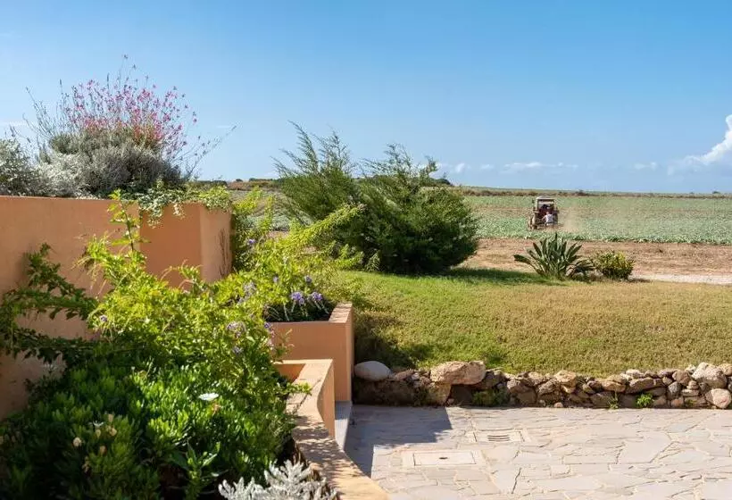 هتل Agriturismo S Incant E Sinis