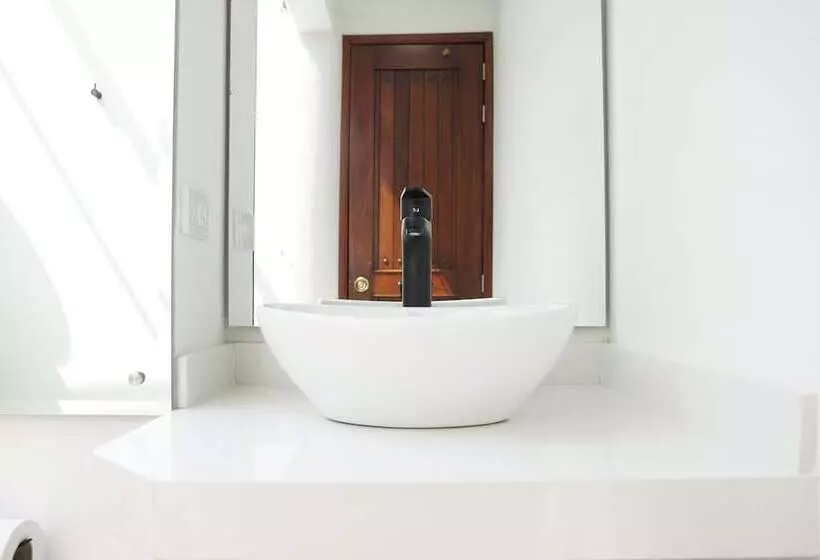 هتل Chalet El Castillo By Majuva