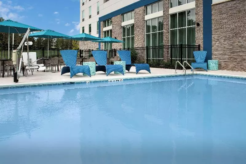 ホテル Hampton Inn & Suites Charlotte Airport Lake Pointe