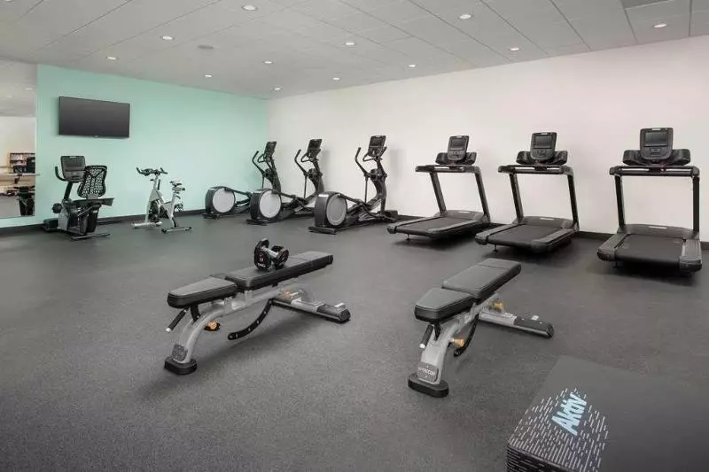 ホテル Hampton Inn & Suites Charlotte Airport Lake Pointe