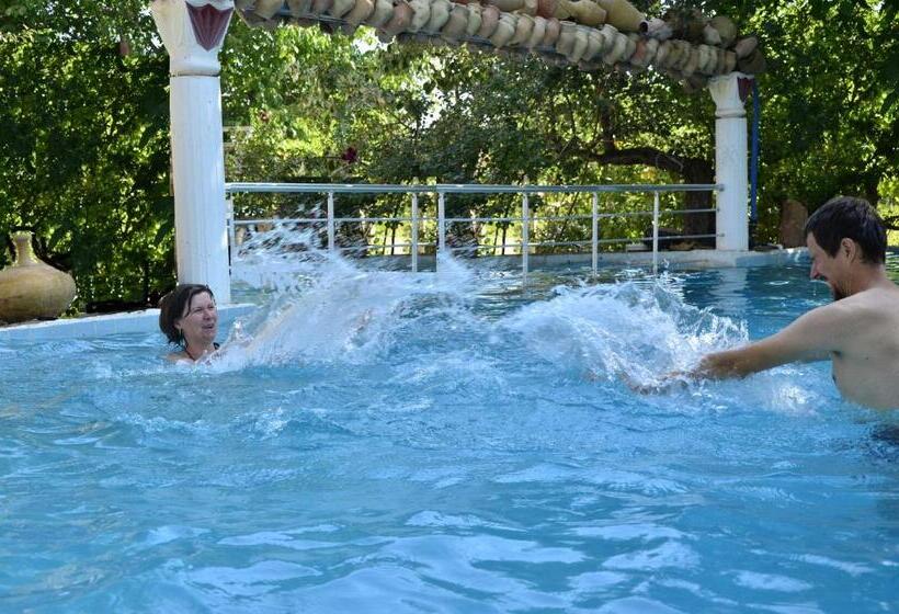 هتل Kapadokya Organik Ciftlik Evi