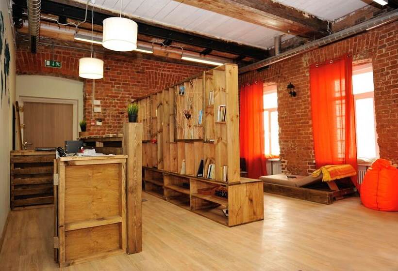 Loginn Hostel Komsomolskaya