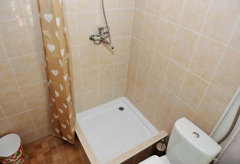 Loginn Hostel Komsomolskaya