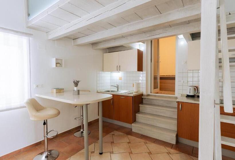 پانسیون Apartment Kanalec