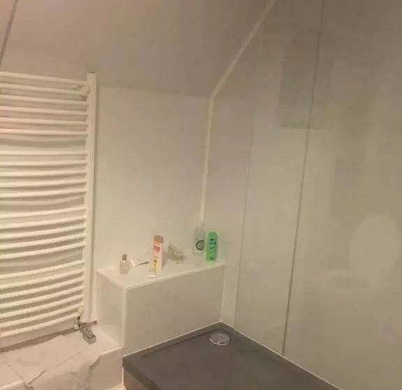 Majatalo Macs Rooms