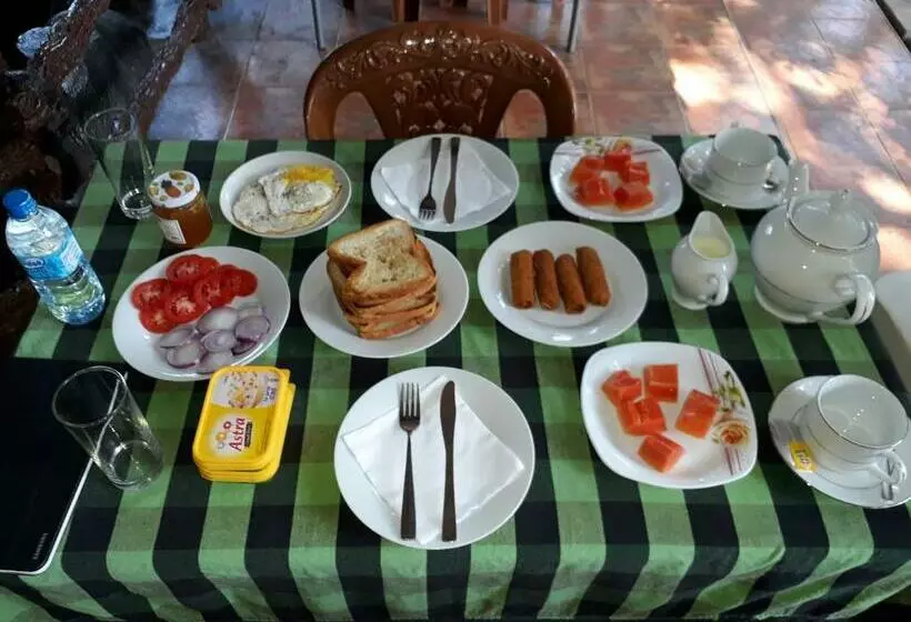 ペンション Mahagedara Homestay