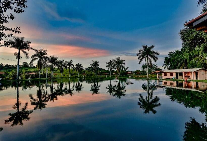 Quatro Estações Pesqueiro E Hotel Fazenda