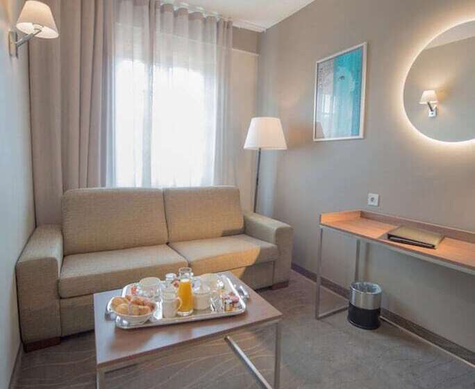 فندق Hôtel Lou Castelet