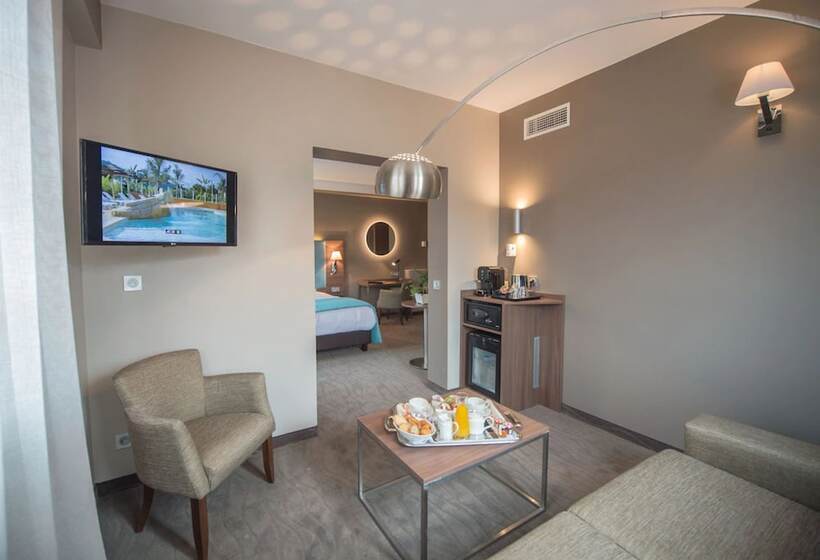 فندق Hôtel Lou Castelet