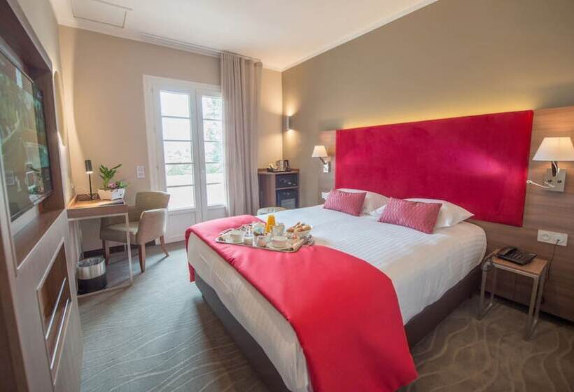 فندق Hôtel Lou Castelet