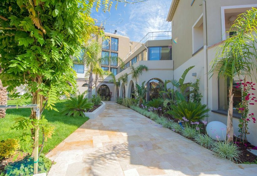 فندق Hôtel Lou Castelet