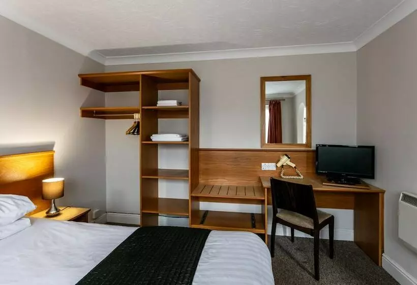 Hotelli Roydon Marina Village